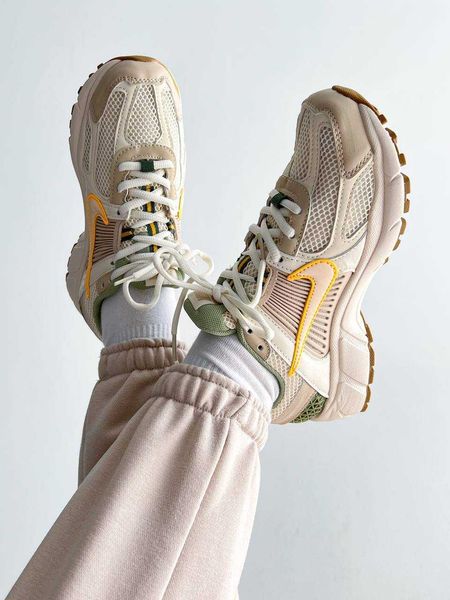 Nike Wmns Air Zoom Vomero 5 'Pale Ivory Oil Green' G374-Бежевий-36 фото