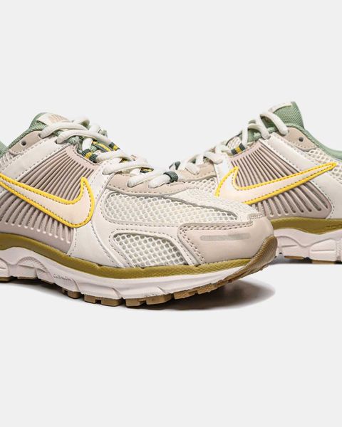 Nike Wmns Air Zoom Vomero 5 'Pale Ivory Oil Green' G374-Бежевий-36 фото