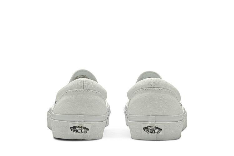 Classic Slip-On 'White Canvas' VN000EYEW00 фото