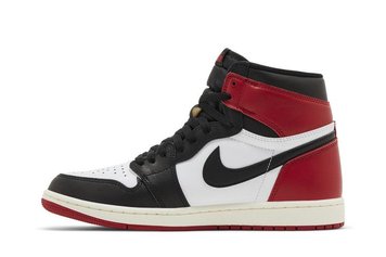 Air Jordan 1 Retro High OG 'Black Toe Reimagined' DZ5485 106 фото