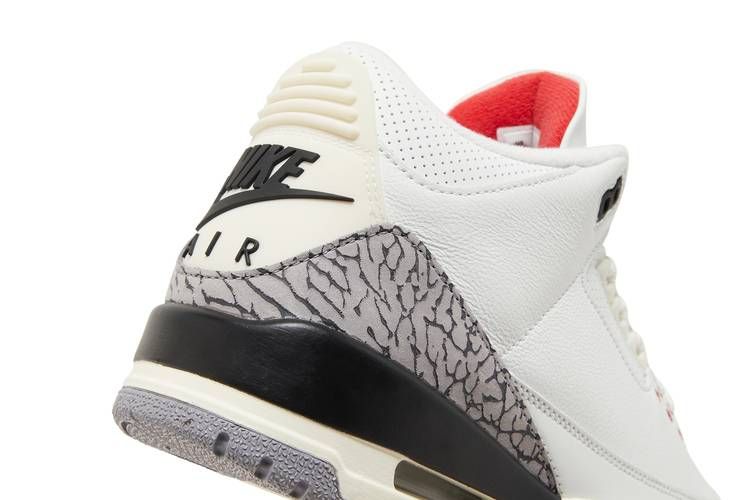 Air Jordan 3 Retro 'White CeЧоловічіt Reimagined' DN3707 100 фото