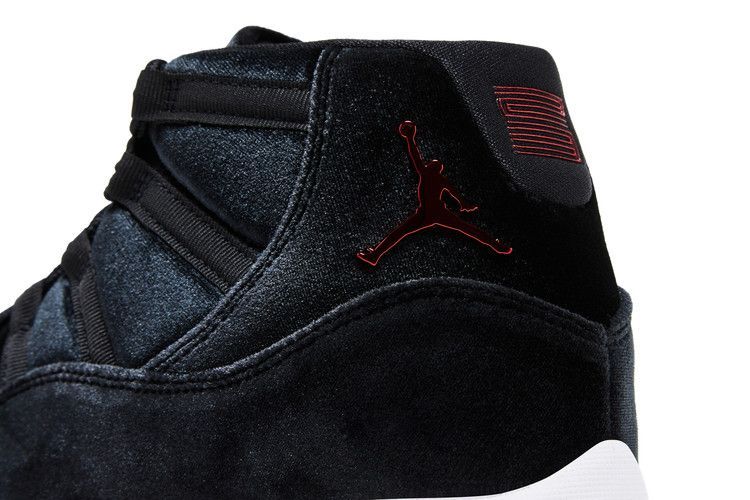 Wmns Air Jordan 11 Retro 'Bred Velvet' DB5457 061 фото