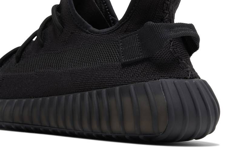 Yeezy Boost 350 V2 'Onyx' HQ4540 фото