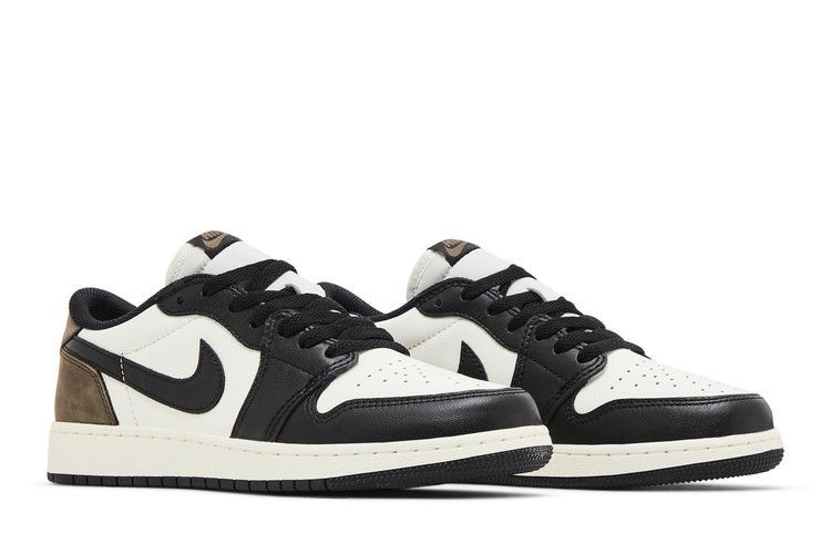 Air Jordan 1 Retro Low OG GS 'Mocha' CZ0858 102 фото