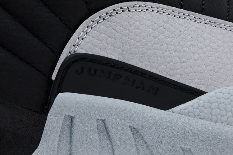 Air Jordan 12 Retro 'Barons' CT8013 010 фото