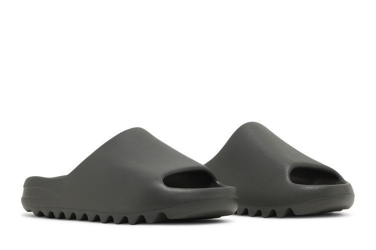 Yeezy Slides 'Dark Onyx' ID5103 фото