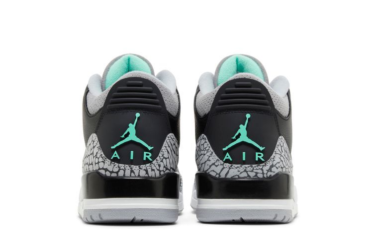 Air Jordan 3 Retro 'Green Glow' CT8532 031 фото