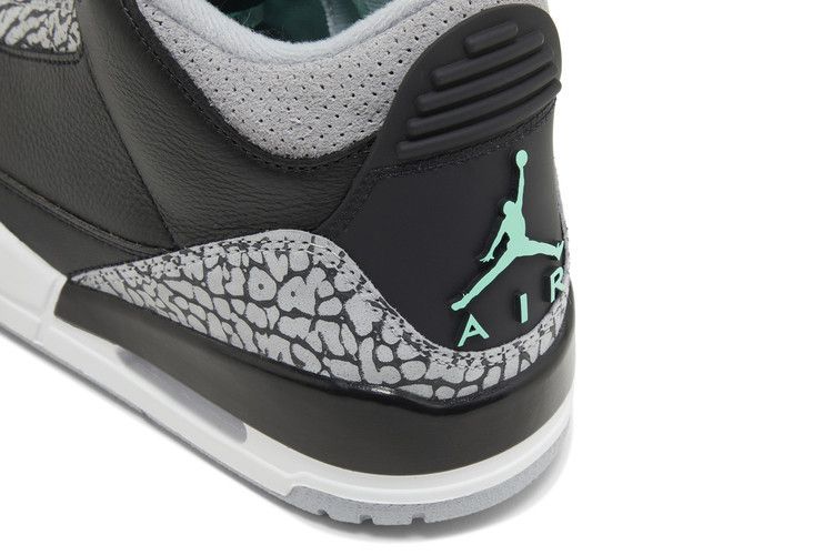 Air Jordan 3 Retro 'Green Glow' CT8532 031 фото