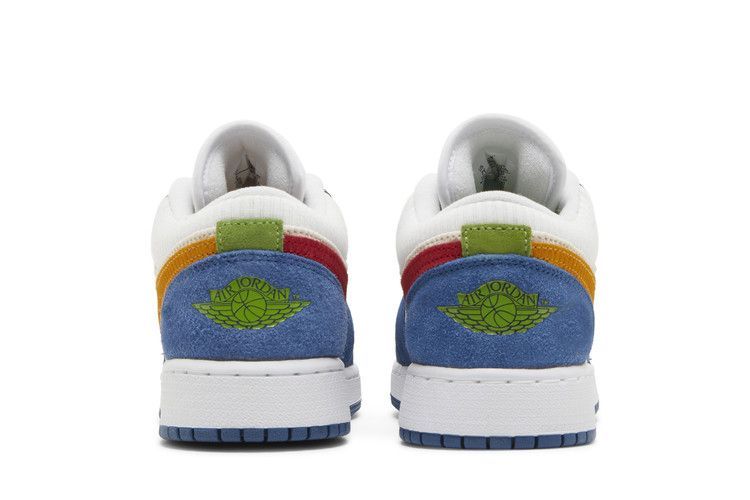 Air Jordan 1 Low SE GS 'Messy Room' DR6960 400 фото