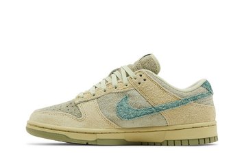 Wmns Dunk Low 'Olive Aura' HJ7291 371 фото