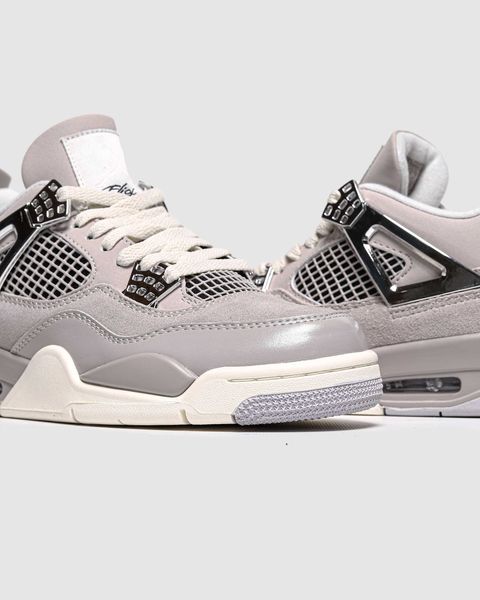 Air Jordan 4 Wmns Air Jordan 4 Retro 'Frozen Moments' box lux G219-Світло-сірий-36 фото