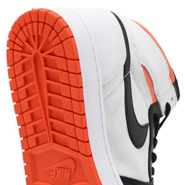 Air Jordan 1 Retro High OG 'Electro Orange' 555088 180 фото